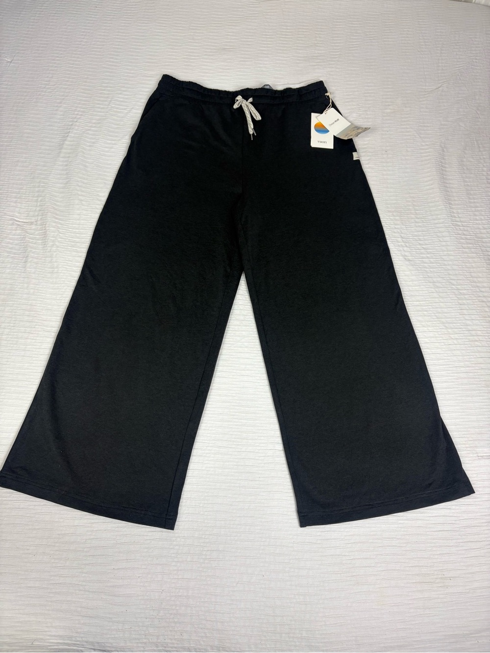 Vuori Black High-Waist Wide-Leg Shorts with Drawstring